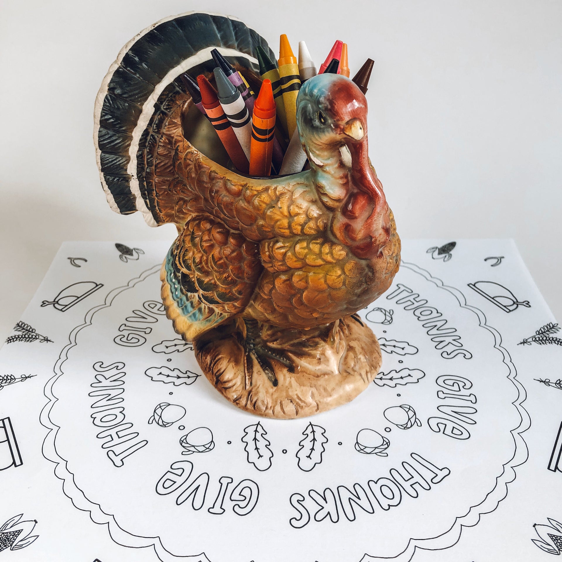THE KIDS TABLE: A THANKSGIVING PRINTABLE FOR YOUR LITTE ONES