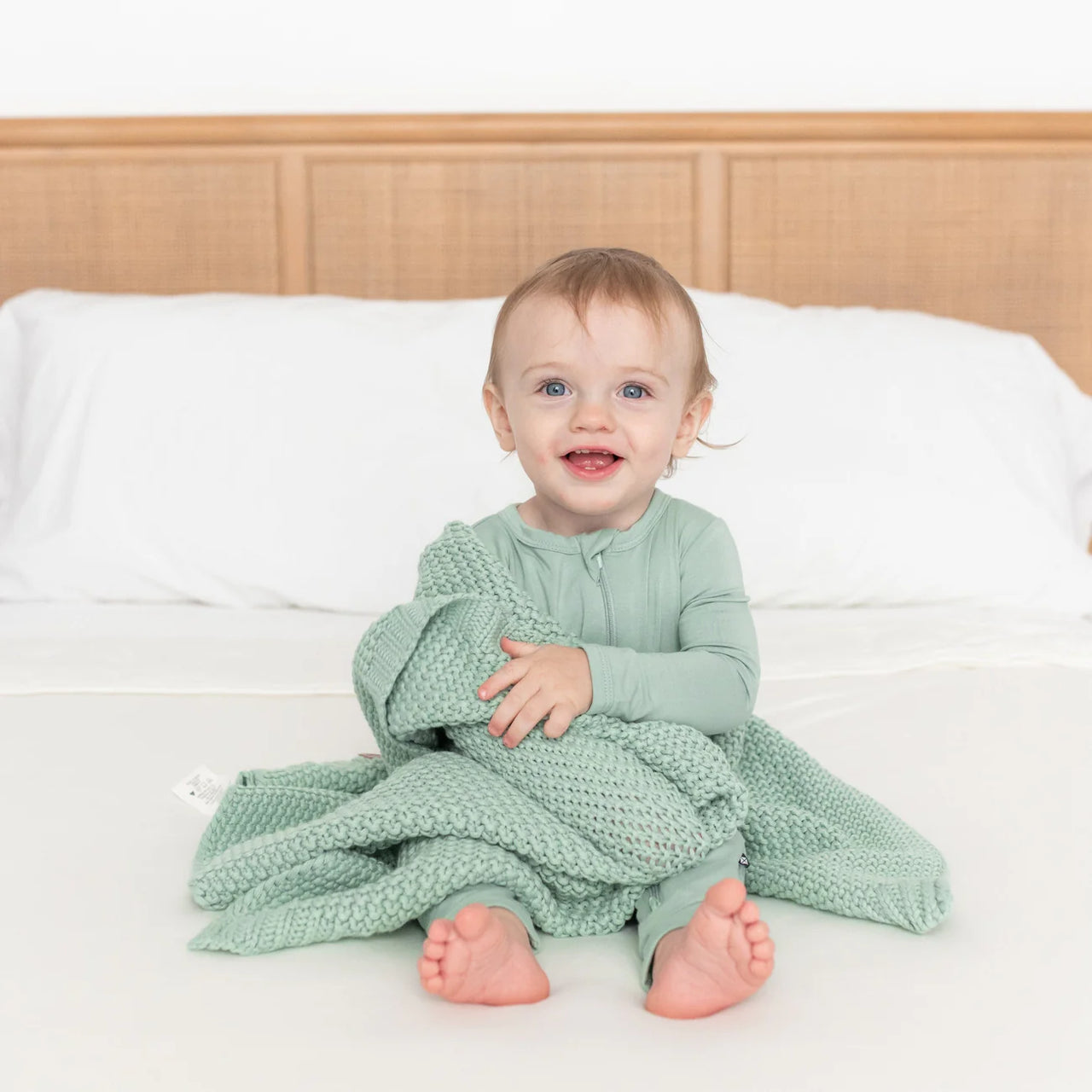 Chunky Knit Baby Blanket- Sage