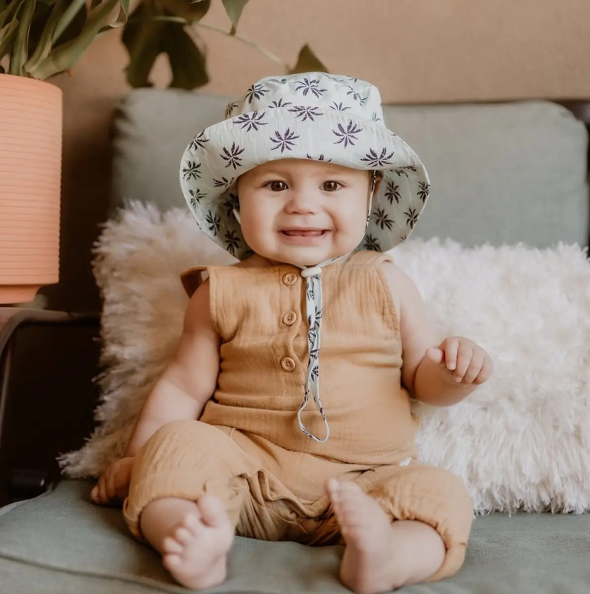 Palms Bucket Hat UPF 50+